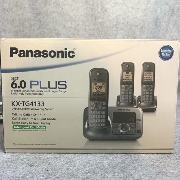 PanasonicKX TG4133 DECT 6.0+ Digital Cordless Answering System 3 Handsets - Picture 1 of 8
